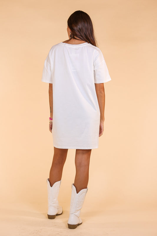 white tee dress